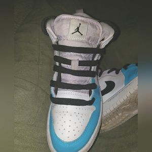 KIDS NIKE AIR JORDAN 1 HI-TOPS